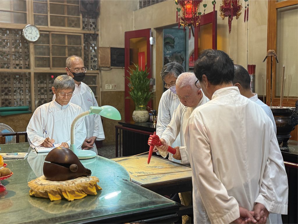 斗六福興宮扶鸞