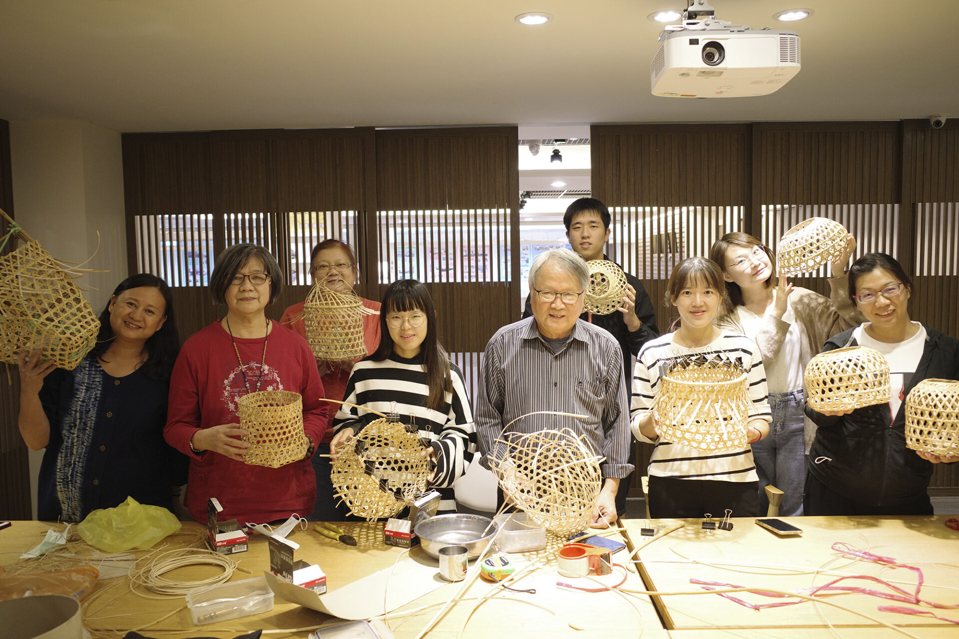 08 DEC 2020 109年度成果展之體驗工作坊，大合照